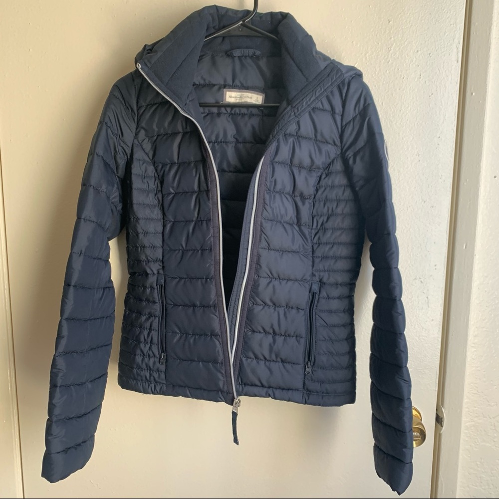 Abercrombie & Fitch Light Puffer Jacket